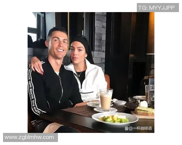 C罗心目中的足球偶像是谁他对哪位明星情有独钟 C罗心目中的足球偶像是谁他对哪位明星情有独钟