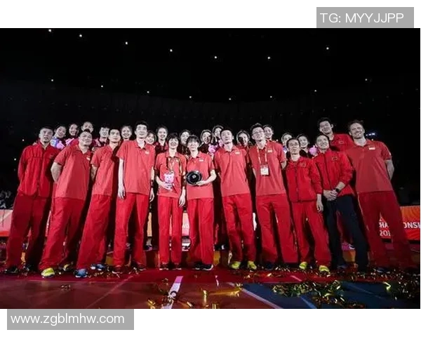 上海排球队在排球战术排行榜中荣获第七名的精彩表现分析与解读 上海排球队在排球战术排行榜中荣获第七名的精彩表现分析与解读