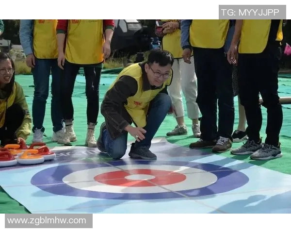 上海篮球队团队协作的力量与技巧探讨 上海篮球队团队协作的力量与技巧探讨