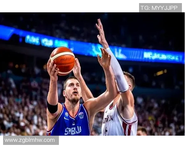 上海篮球队在欧锦赛积分榜上以70分稳居第一名展现强大实力 上海篮球队在欧锦赛积分榜上以70分稳居第一名展现强大实力