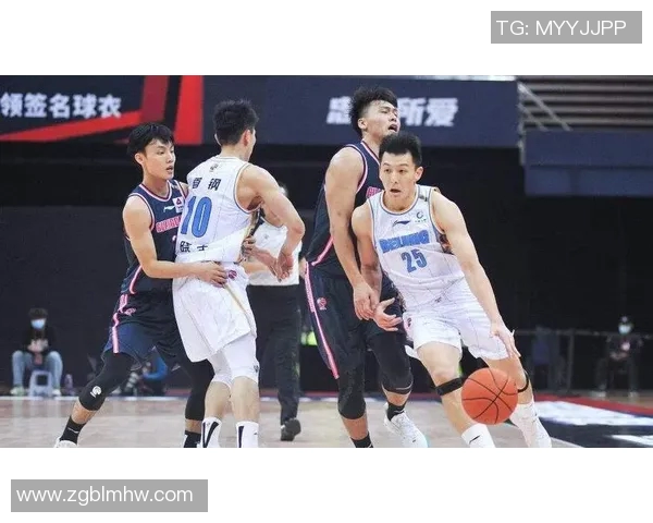 上海篮球队阵地战分析:优劣势与未来发展方向探讨 上海篮球队阵地战分析:优劣势与未来发展方向探讨