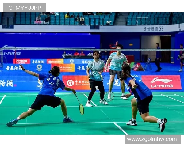 成都羽毛球队在钻石联赛中的辉煌突破与成长之路探秘 成都羽毛球队在钻石联赛中的辉煌突破与成长之路探秘