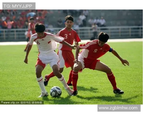 热爱祖国的足球明星们展现中国足球的希望与未来 热爱祖国的足球明星们展现中国足球的希望与未来